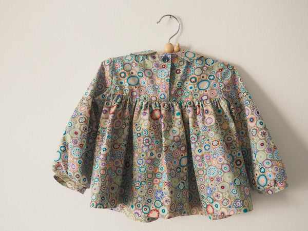 Candy blouse with colorful flowerforms ~ Sludge